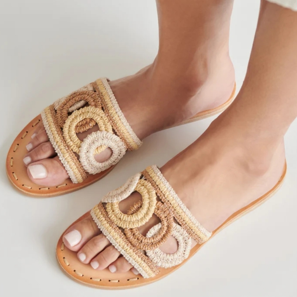 New w/t Dolce Vita Dany natural multi raffia sandals
